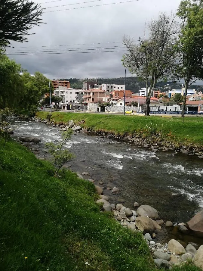 Casatodosantos Bed & Breakfast Cuenca