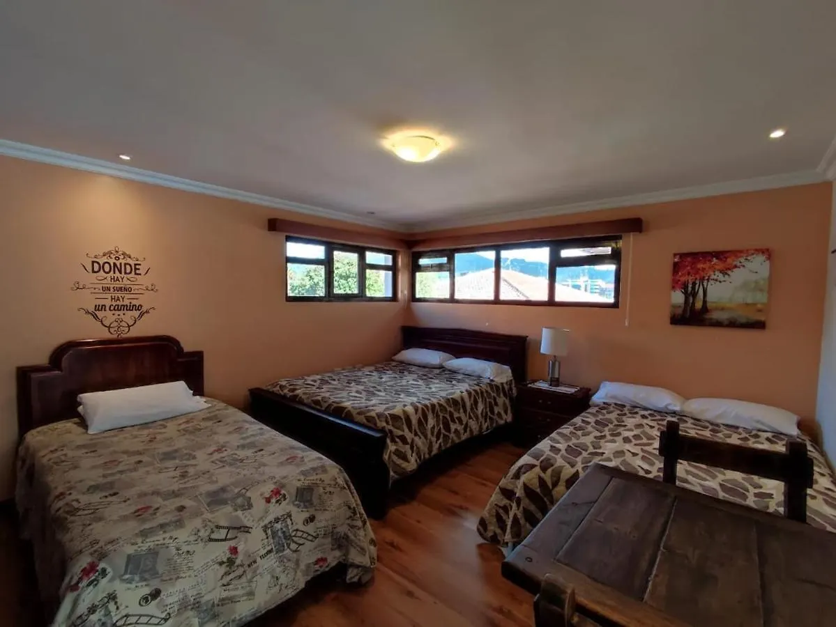 Casatodosantos Bed & Breakfast Cuenca Ecuador