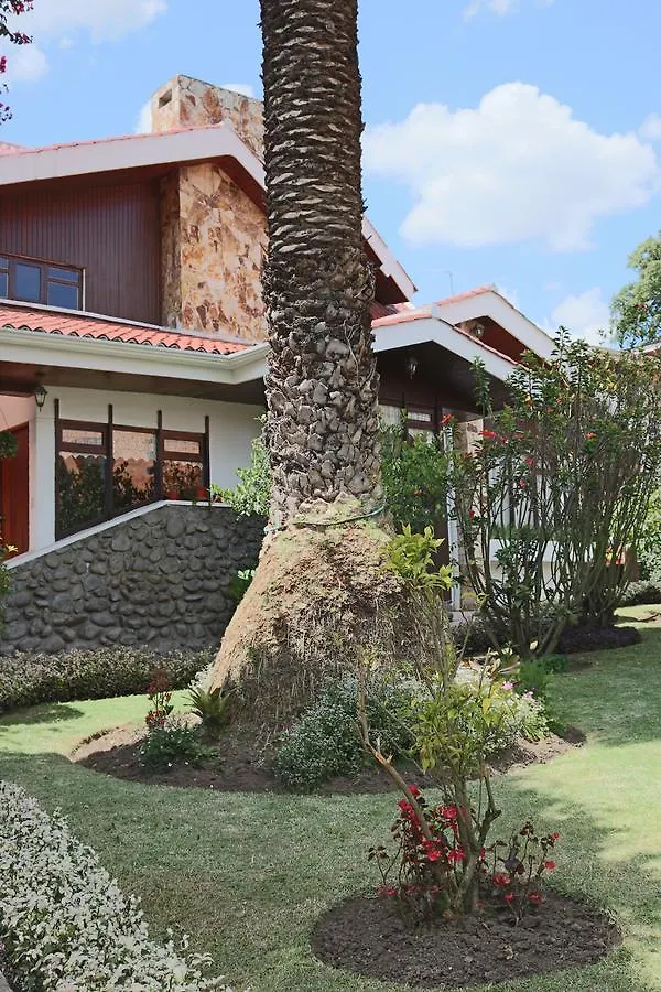 Casatodosantos Bed & Breakfast Cuenca 0*,
